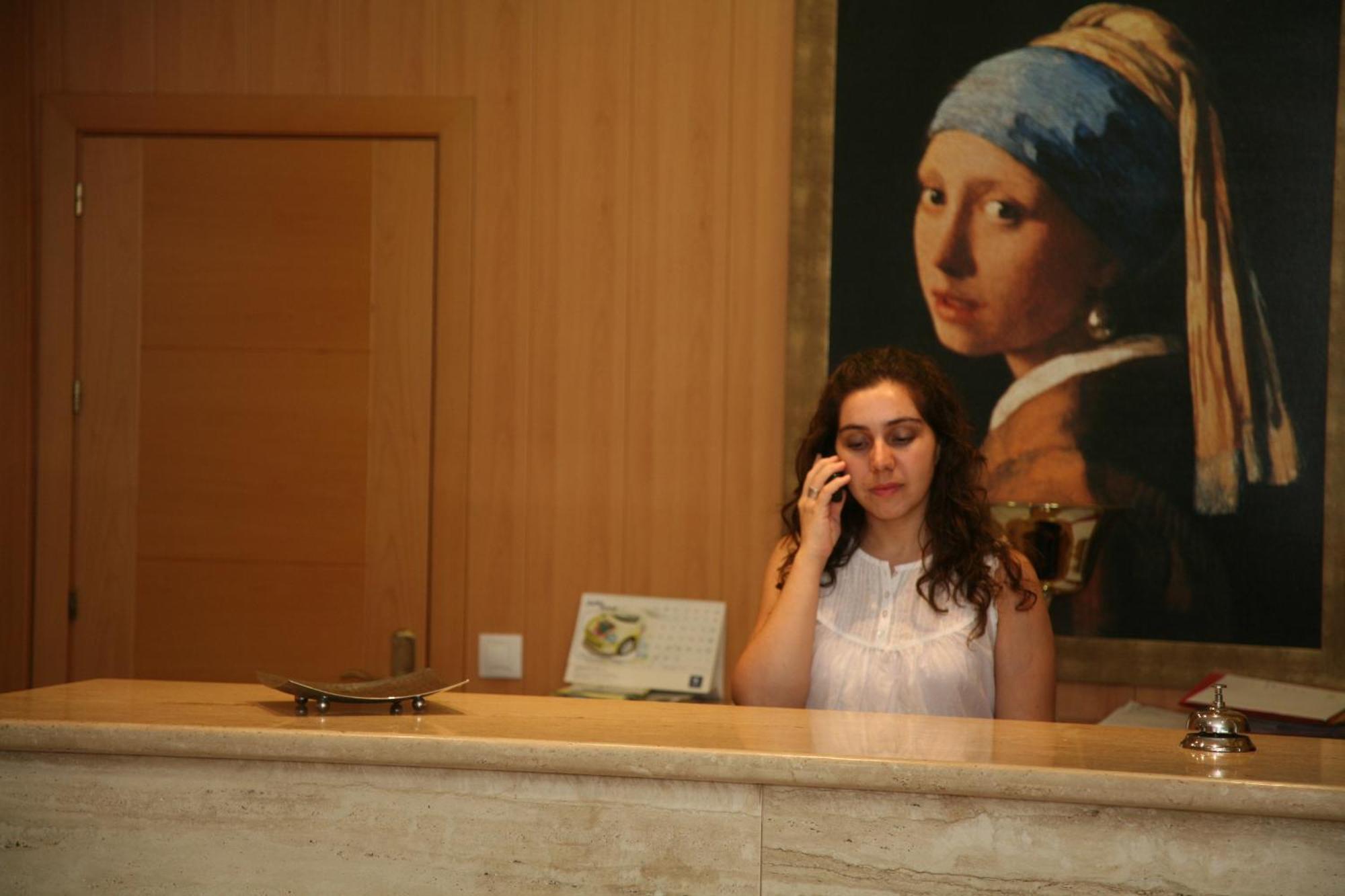 Hotel Torre Del Oro La Rinconada Екстер'єр фото